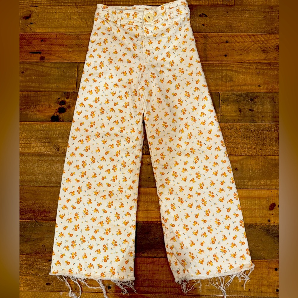 Wide leg Zara Floral Jeans